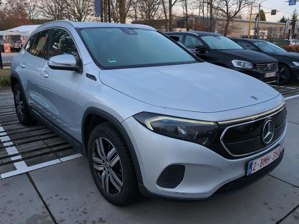 Mercedes-Benz EQA 250 Luxury - 190 hp - 83.723 km Luxury