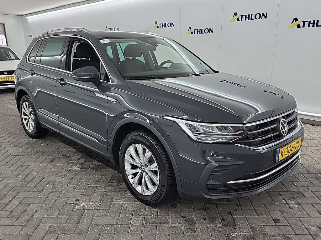 Volkswagen Tiguan 1.5 TSI Life Business - 150 hp - 116.864 km