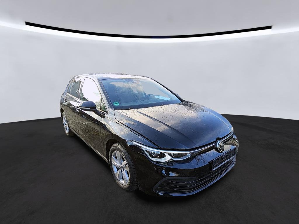 Volkswagen Golf 1.5 TSI Life - Petrol - Manual - 130 hp - 54.206 km Life