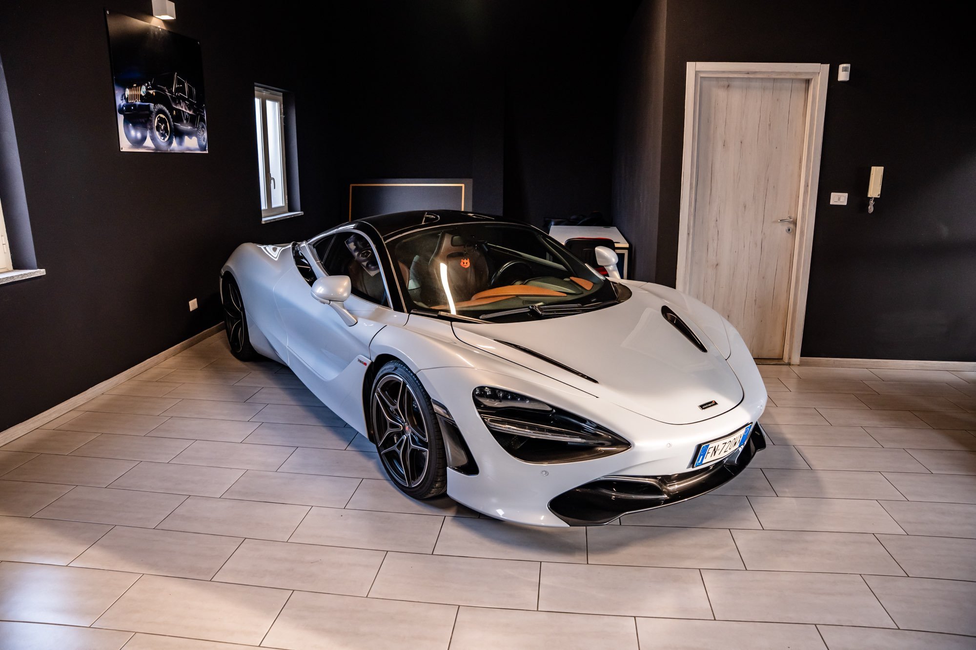 McLaren 720S 4.0 Performance - Petrol - Automatic - 720 hp - 53.538 km Performance