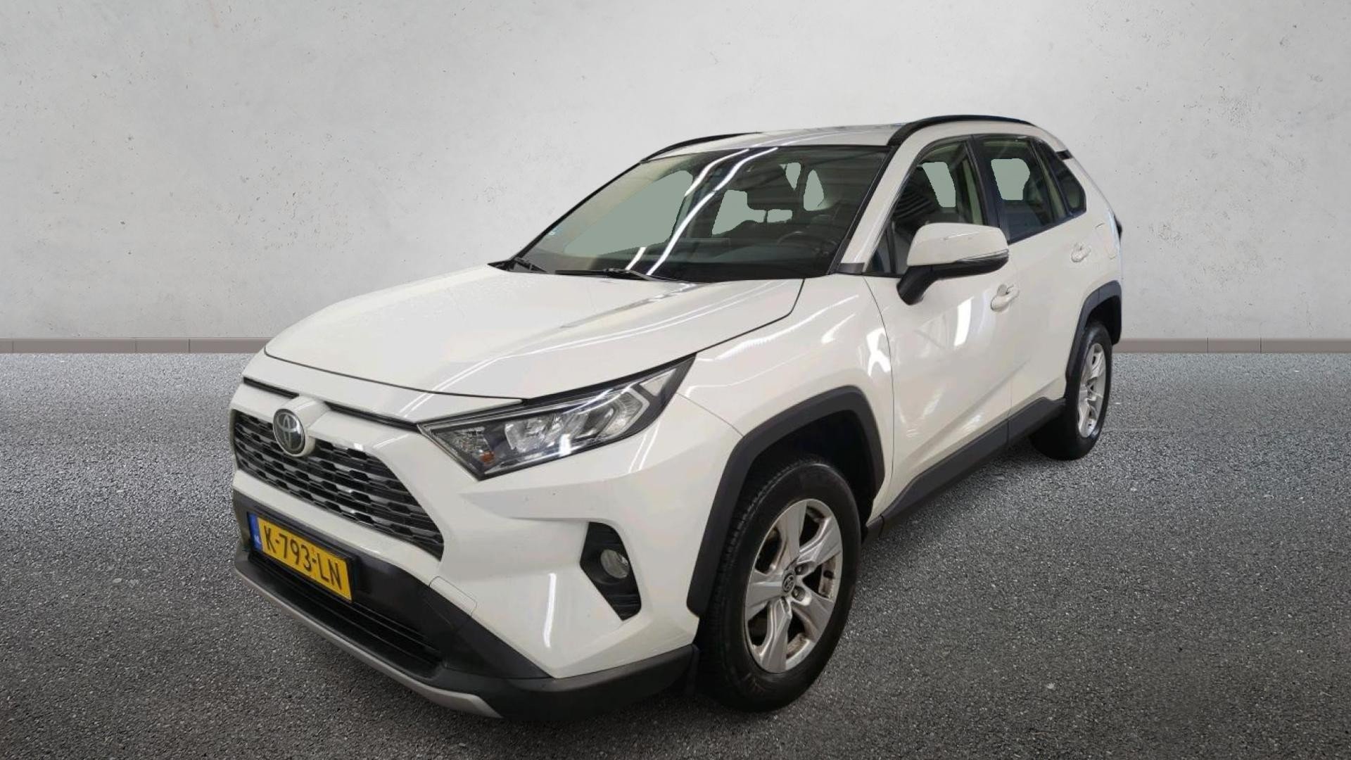 Toyota RAV4 2.0 VVT-i Business - Petrol - Automatic - 175 hp - 159.568 km