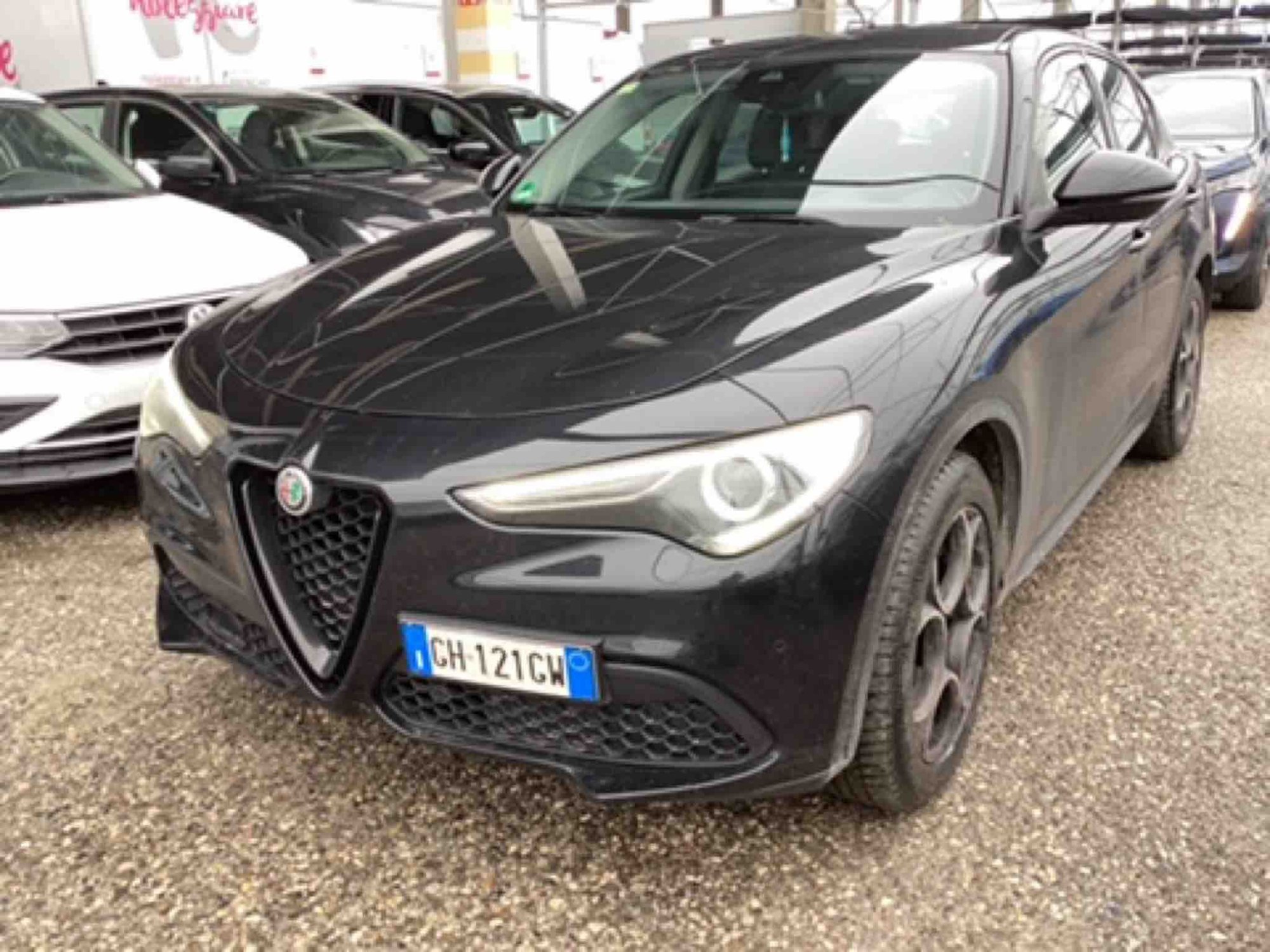Alfa Romeo Sprint Stelvio 2.2  - Q4 - Diesel - Automatic - 190 hp - 234.759 km