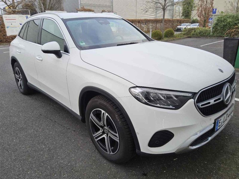 Mercedes-Benz GLC 220d Avantgarde Advanced - 4-Matic - Diesel - Automatic - 197 hp - 18.736 km Avantgarde Advanced