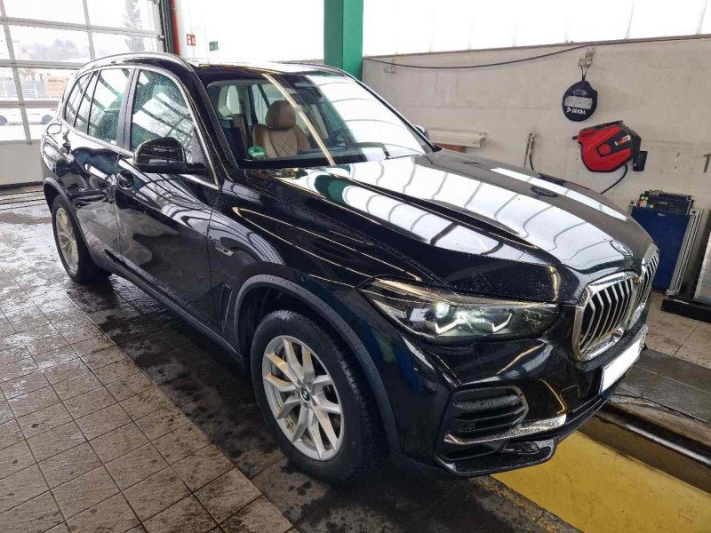 BMW X5 45e - xDrive - Hybrid - Automatic - 286 hp - 134.431 km 