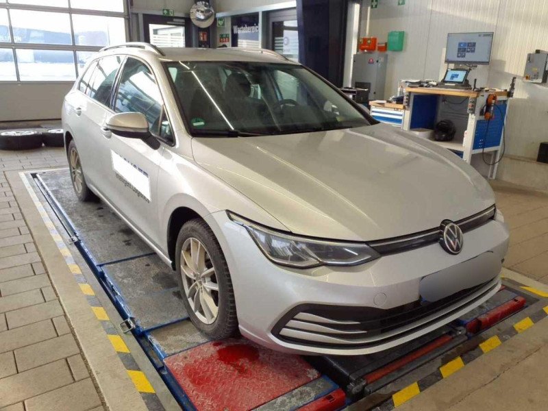 Volkswagen Golf Variant 2.0 TDI Life - Diesel - Manual - 115 hp - 75.356 km Life