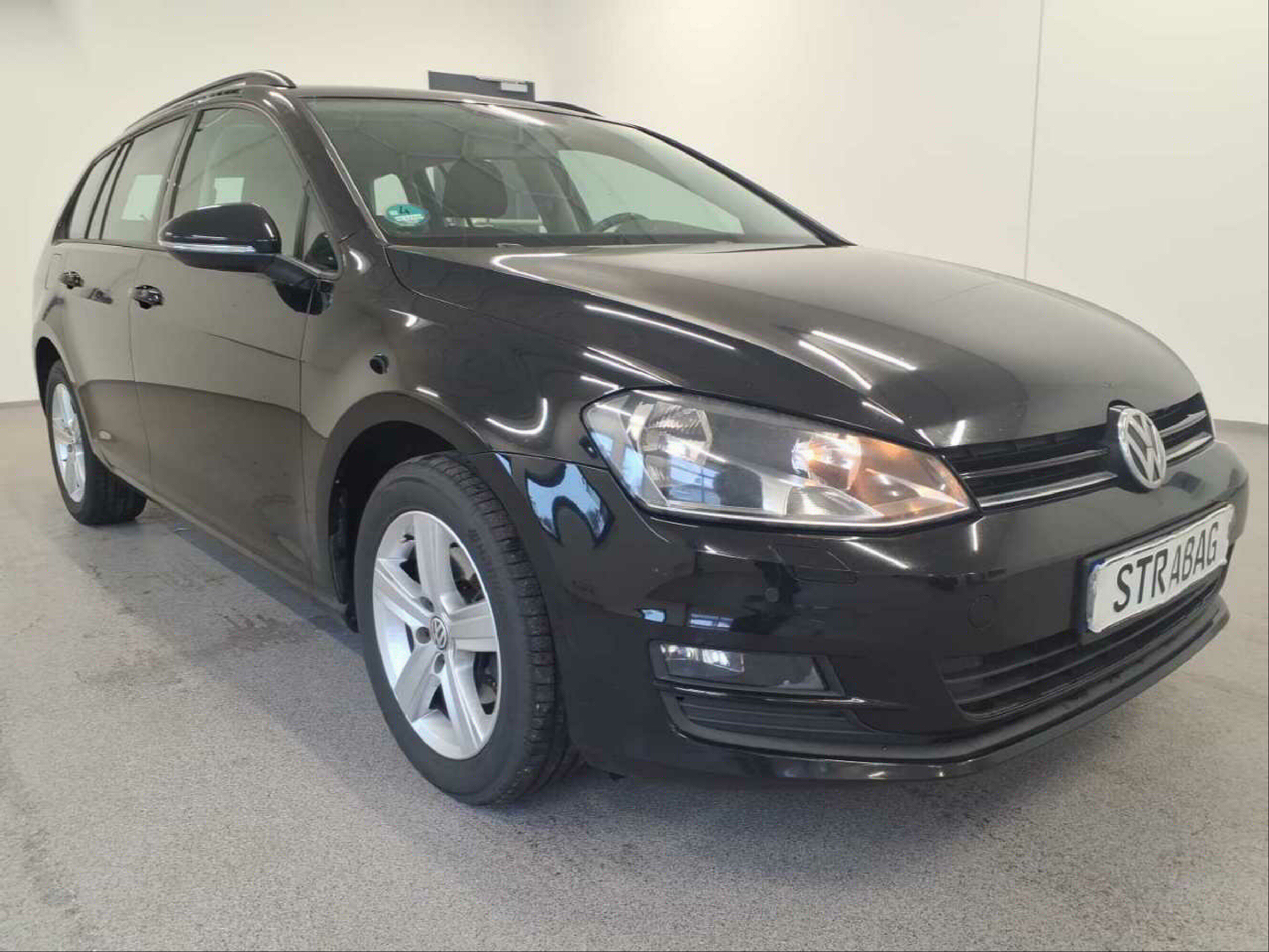 Volkswagen Golf Variant 1.6 TDI Comfortline - Diesel - Manual - 110 hp - 165.844 km Comfortline