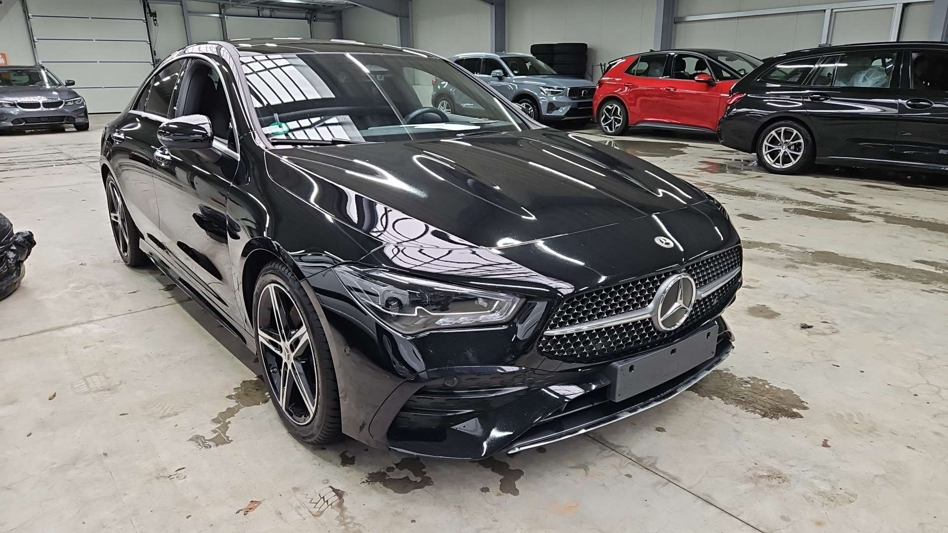 Mercedes-Benz CLA 220 AMG Line - 4-Matic - Petrol - Automatic - 190 hp - 31.529 km AMG Line