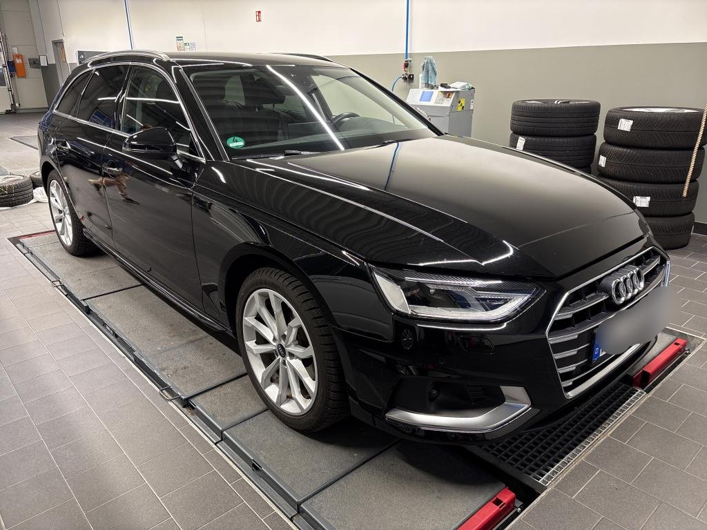 Audi A4 Avant 35 TFSI Advanced - Petrol - Automatic - 150 hp - 30.507 km Advanced