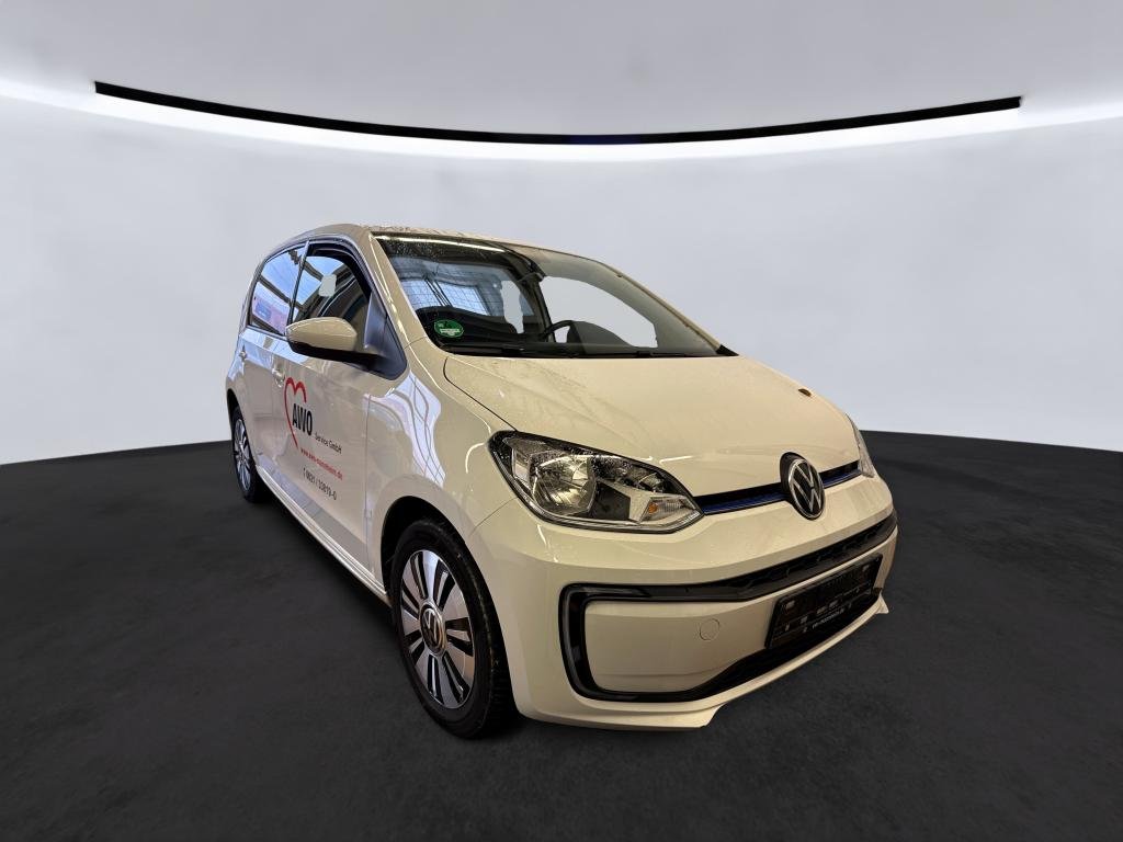 Volkswagen e-Up! Style Plus - Electric - Automatic - 83 hp - 52.870 km Style Plus