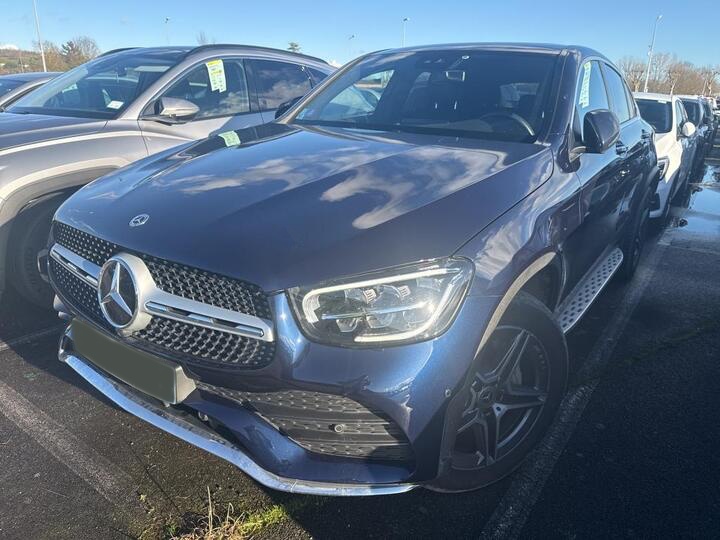 Mercedes-Benz GLC Coupé 300de AMG Line - 4-Matic - Hybrid - Automatic - 305 hp - 94.698 km AMG Line