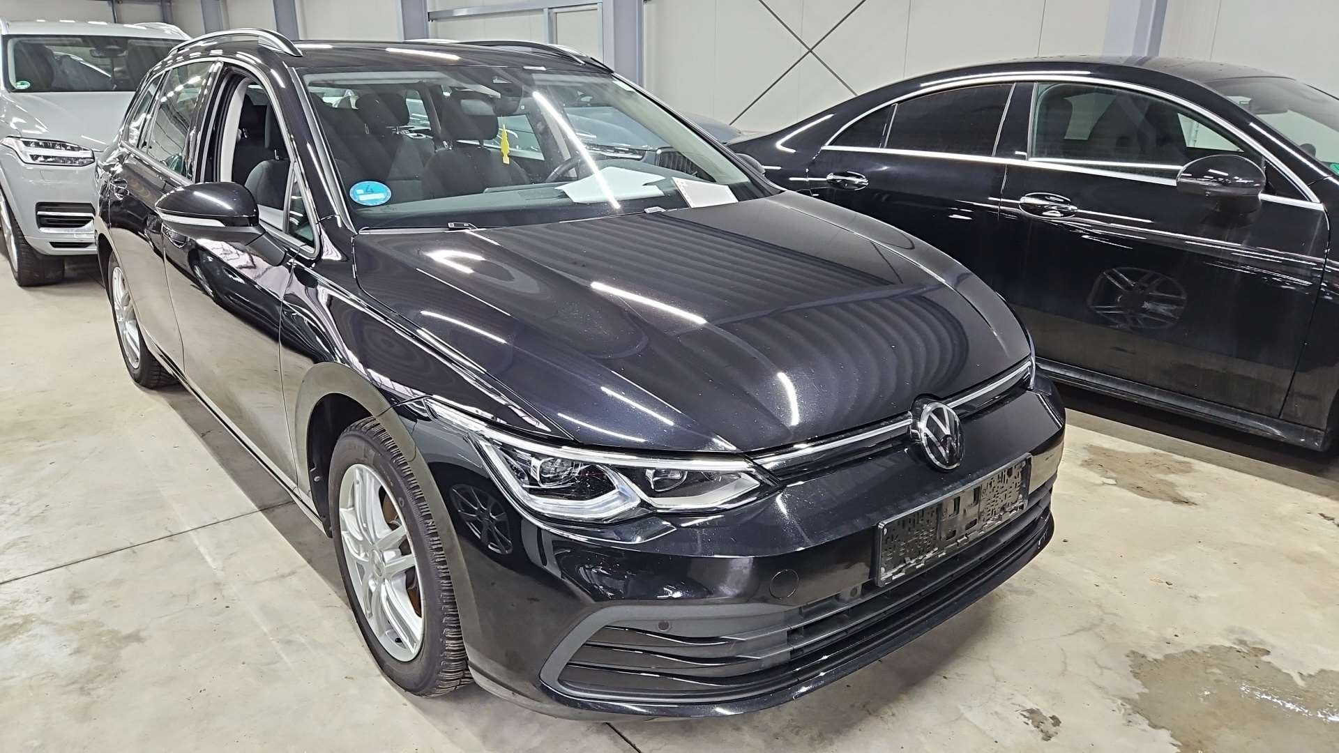 Volkswagen Golf Variant 2.0 TDI Life - Diesel - Automatic - 150 hp - 86.469 km Life