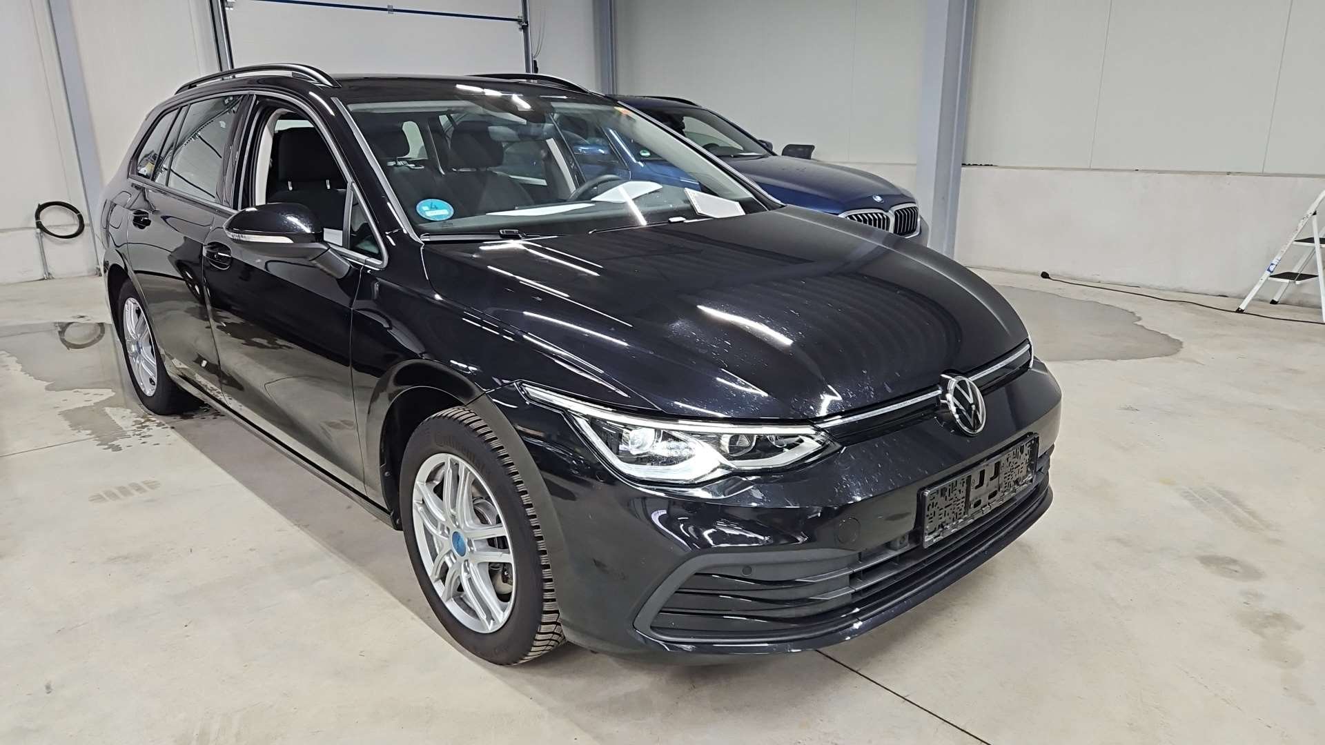 Volkswagen Golf Variant 2.0 TDI Life - Diesel - Automatic - 150 hp - 66.904 km Life