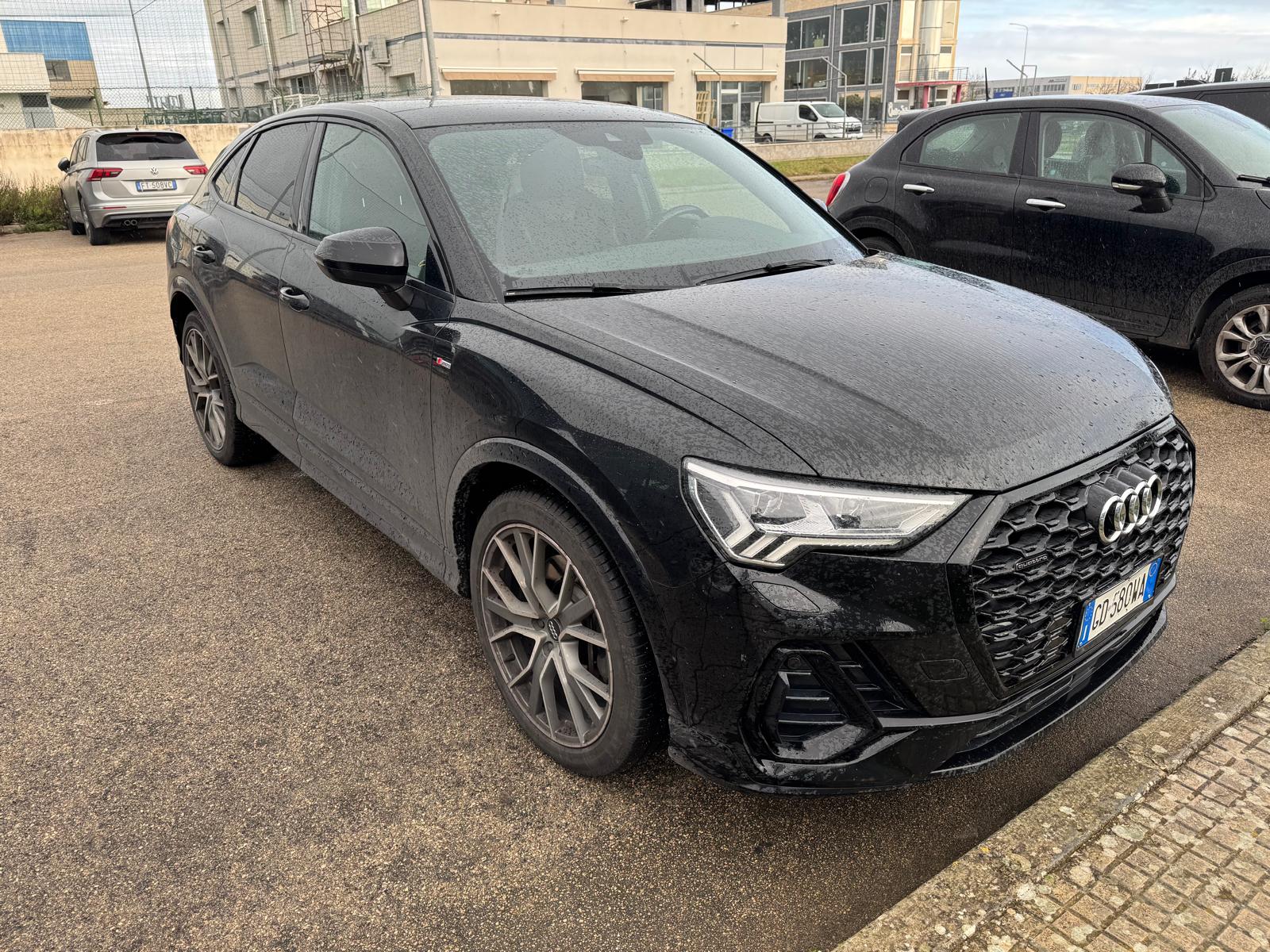 Audi Q3 40 S Line - Diesel - Automatic - 204 hp - 170.537 km S Line