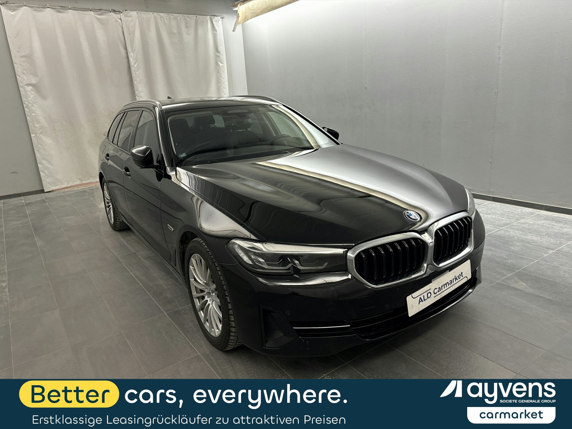 BMW 5 Series Touring 530e - Hybrid - Automatic - 184 hp - 95.718 km 