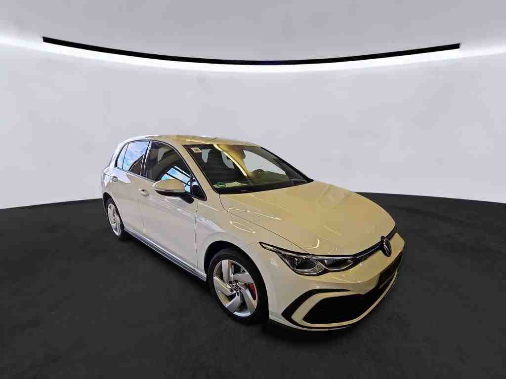 Volkswagen Golf GTE 1.4 - Hybrid - Automatic - 244 hp - 34.581 km 