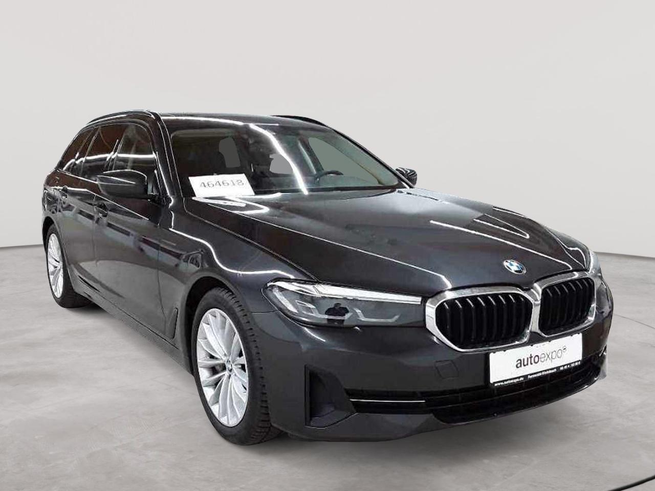2022 BMW 5 Series   AWD