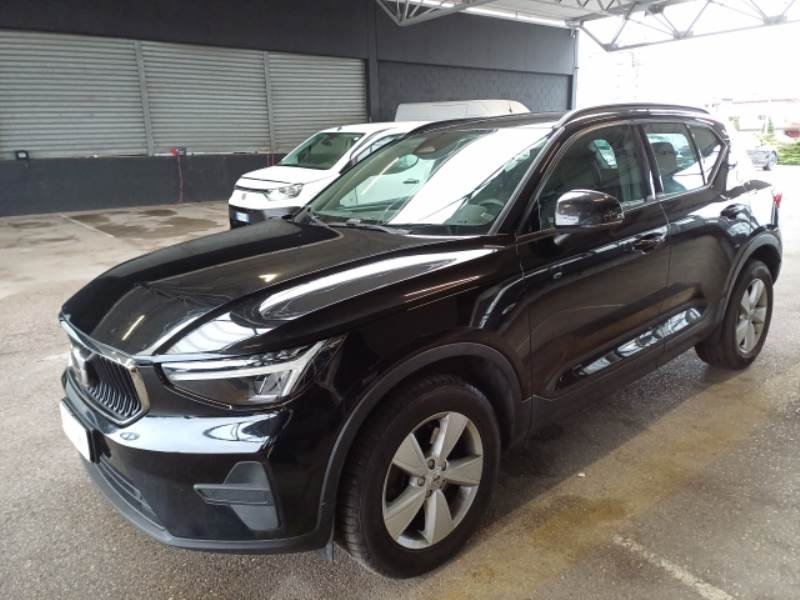 Volvo XC40 B3 Essential - 163 hp - 224.919 km Essential