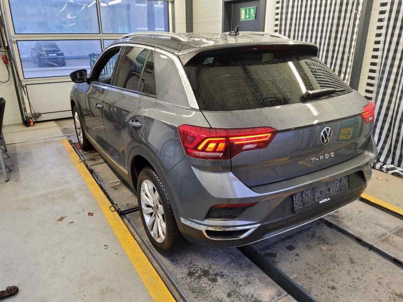 Volkswagen T-ROC 1.5 TSI Sport - Petrol - Automatic - 150 hp - 17.214 km Sport