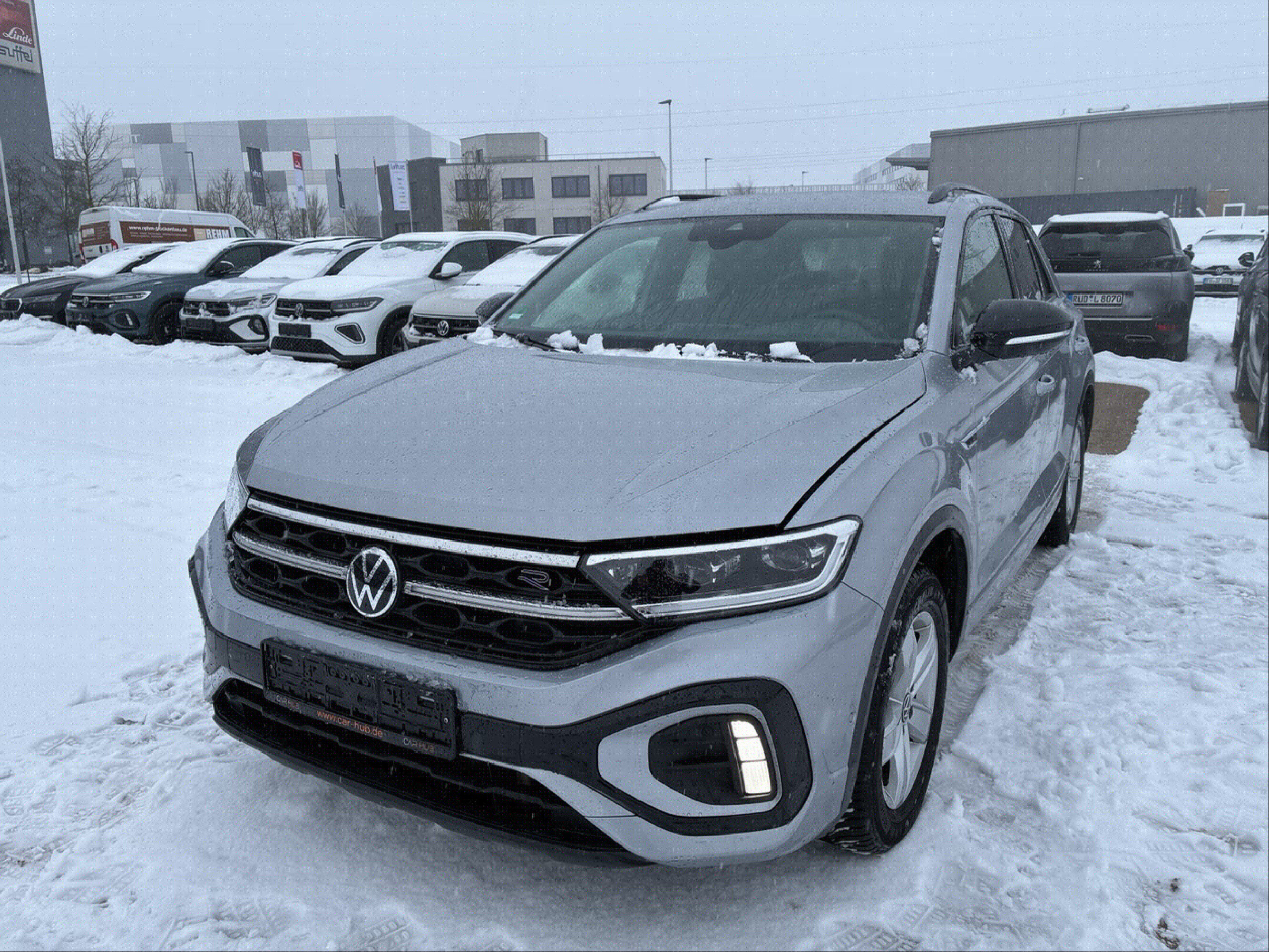Volkswagen T-Roc 2.0 TDI R-Line - 4Motion - Diesel - Automatic - 150 hp - 27.788 km