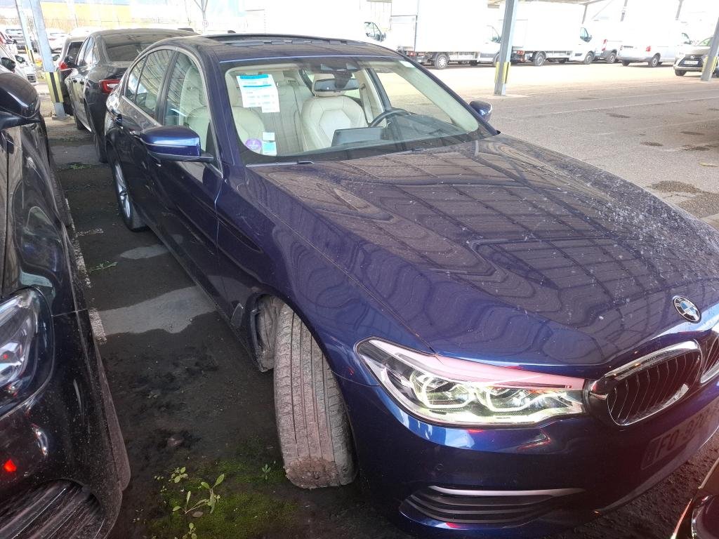 BMW 5 Series 530e Business - Hybrid - Automatic - 252 hp - 91.880 km Business