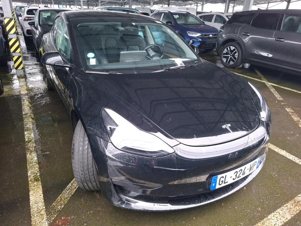 Tesla Model 3 60 kWh - Electric - Automatic - 283 hp - 87.708 km 