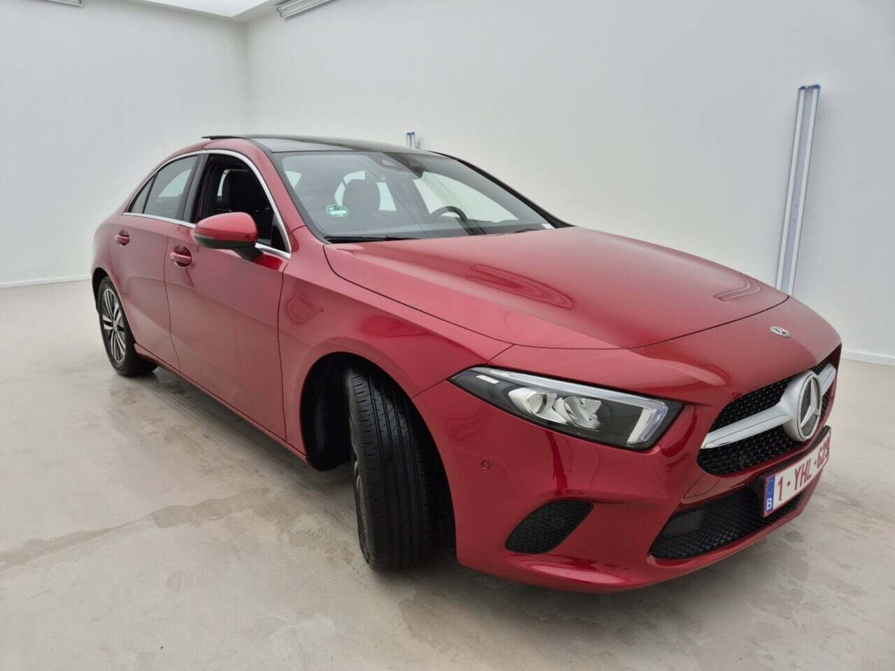 Mercedes-Benz A 180d Business Solution - Diesel - Manual - 116 hp - 10.054 km Business Solution