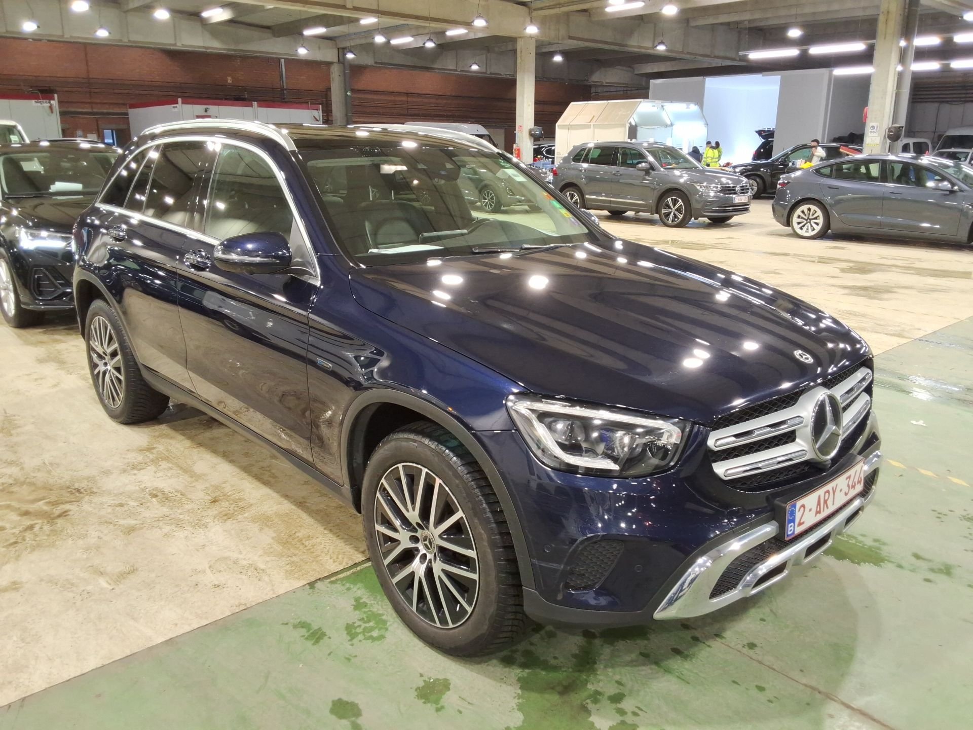 Mercedes-Benz GLC 300de Business - 4-Matic - Hybrid - Automatic - 194 hp - 119.997 km Business