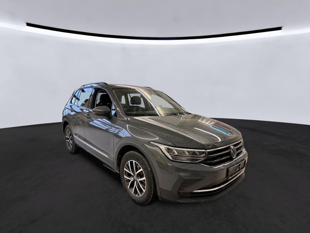 Volkswagen Tiguan 2.0 TDI Life - Diesel - Automatic - 150 hp - 34.065 km Life