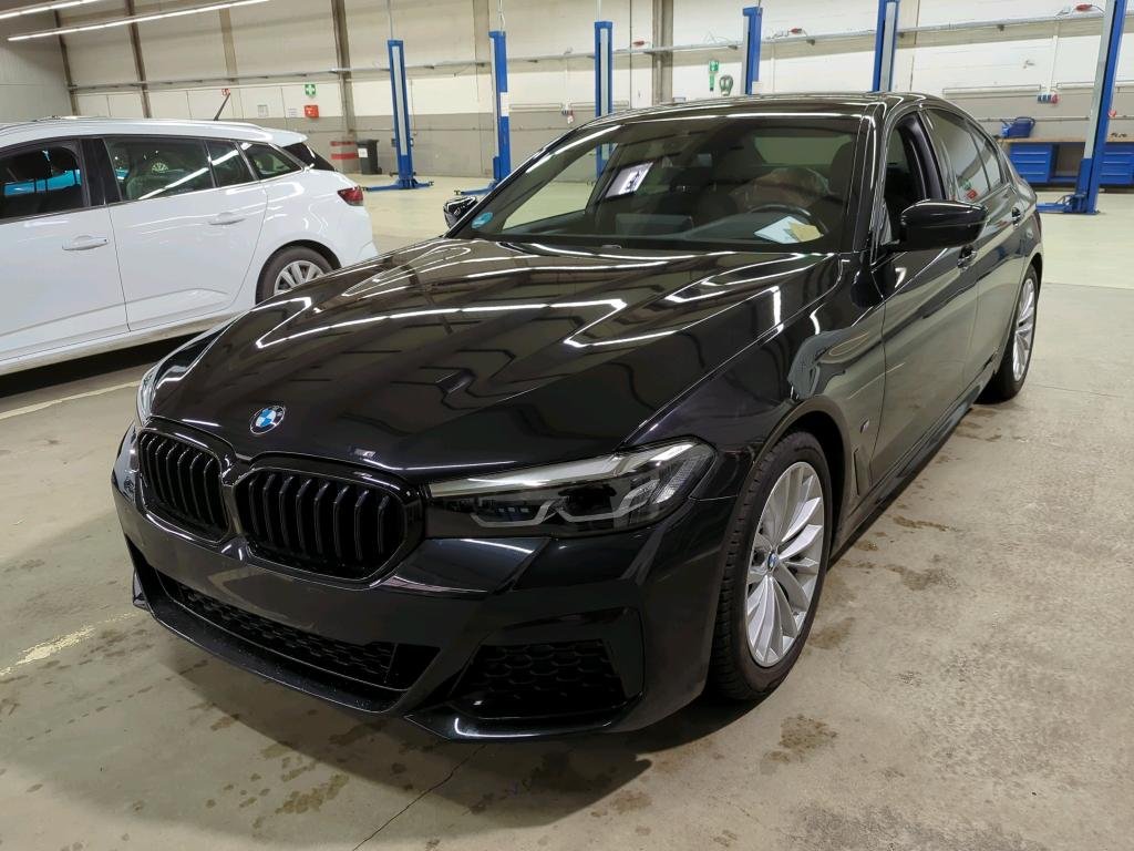 BMW 5 Series 530d - xDrive - Hybrid - Automatic - 286 hp - 30.186 km 