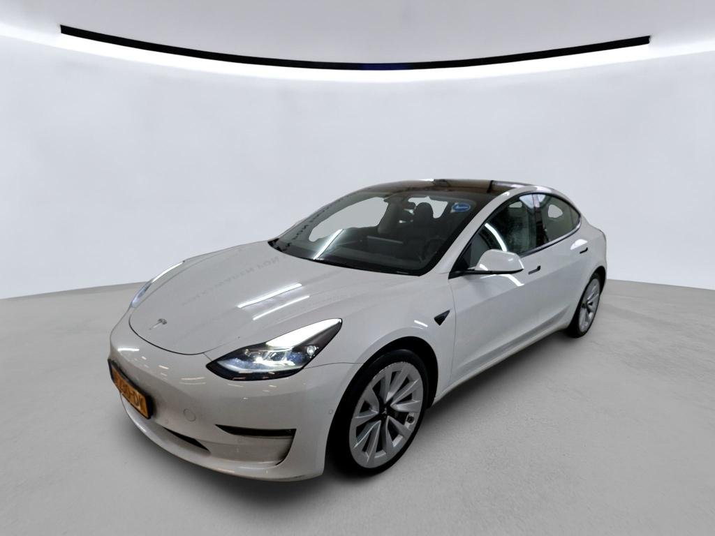 Tesla Model 3 Long Range 75 kWh - Electric - Automatic - 351 hp - 111.482 km