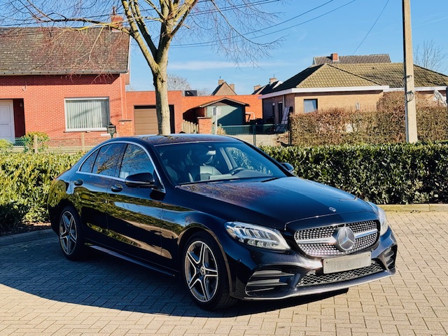 Mercedes-Benz C 160 AMG Line - Petrol - Automatic - 129 hp - 164.280 km AMG Line