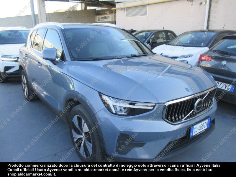 Volvo XC40 T4 Core - Hybrid - Automatic - 129 hp - 130.113 km Core