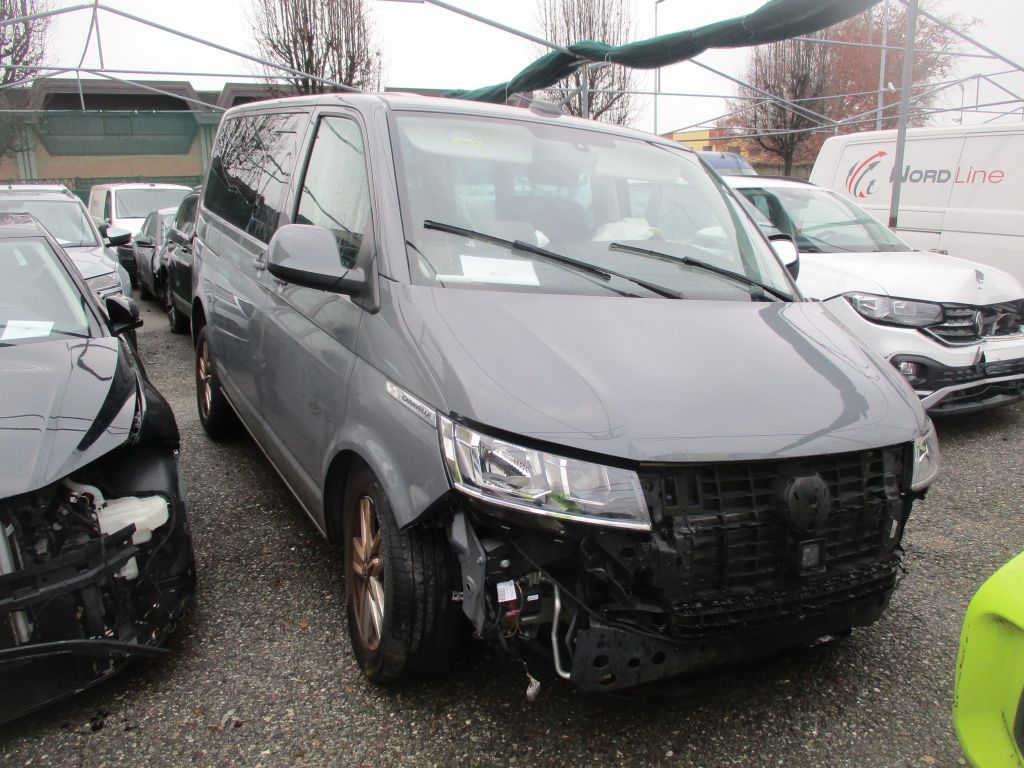 Volkswagen Caravelle 2.0 TDI Comfortline - Diesel - Manual - 150 hp - 61.538 km Comfortline