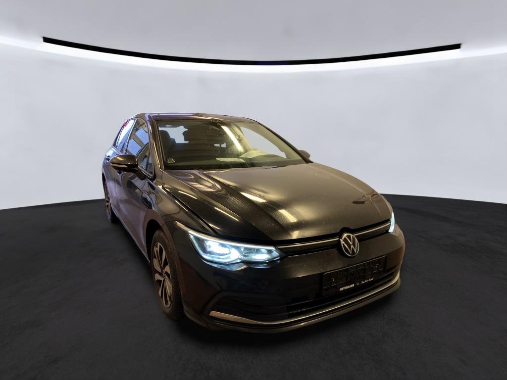 Volkswagen Golf 1.5 TSI Life - Petrol - Manual - 150 hp - 51.373 km Life