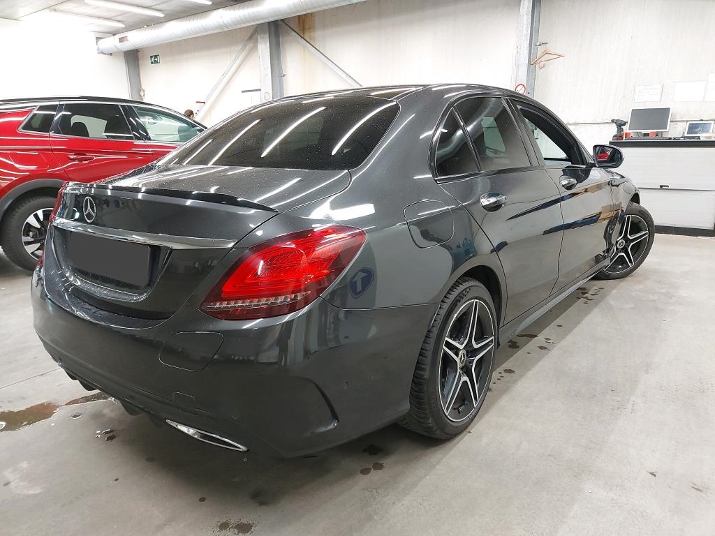 Mercedes-Benz C 300de AMG Line - Hybrid - Automati - 306 hp - 91.040 km