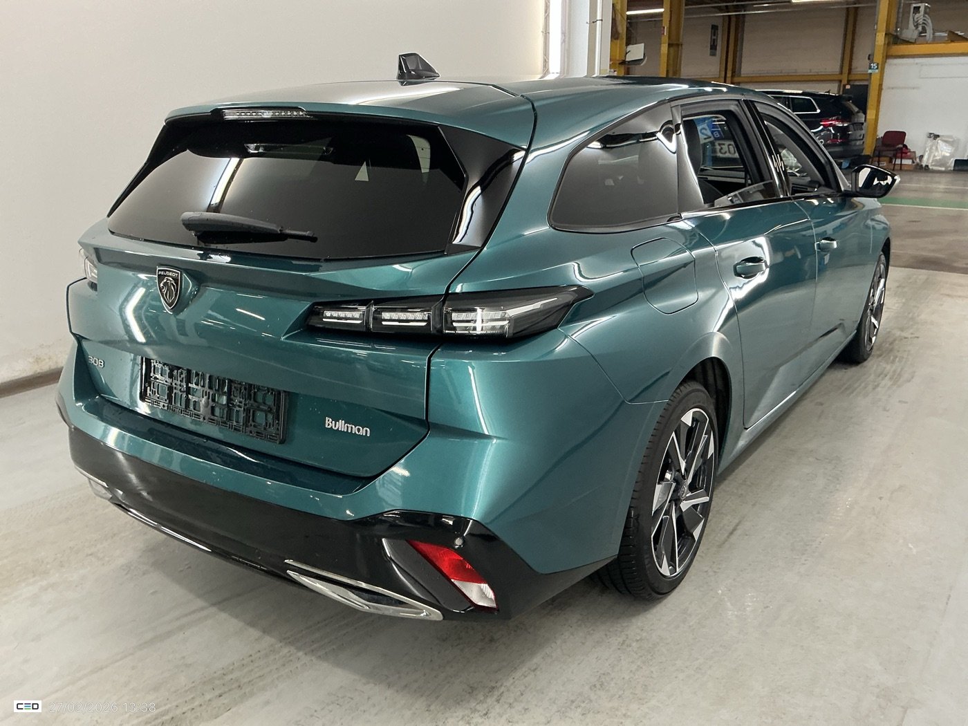 Peugeot 308 SW 1.2i Allure Pack - Petrol - Automatic - 131 hp - 32.380 km