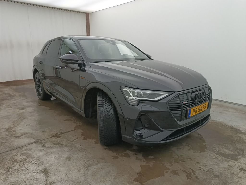 Audi E-Tron 55 S Line - Quattro - Electric - Automatic - 408 hp - 79.324 km S Line