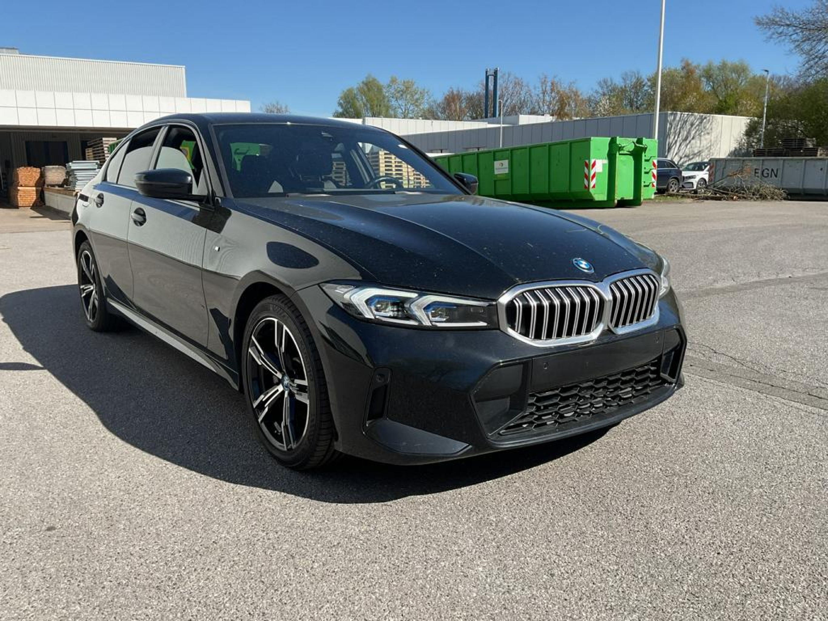 BMW 3 Series 320 M Sport - Hybrid - Automatic - 163 hp - 23.818 km M Sport