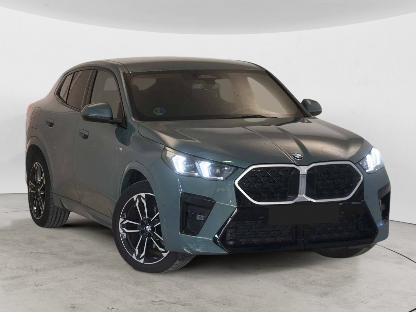 2025 BMW X2   