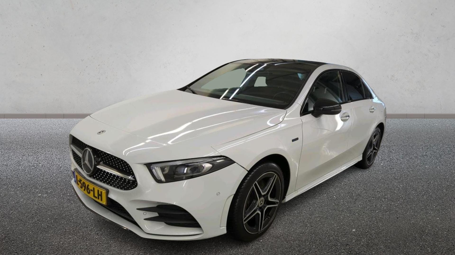 Mercedes-Benz A 250e Business Solution MG - Hybrid - utomtic - 160 hp - 91.182 km