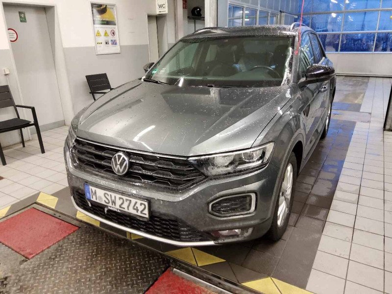 Volkswagen T-Roc 1.5 TSI Sport - Petrol - Automatic - 150 hp - 49.943 km