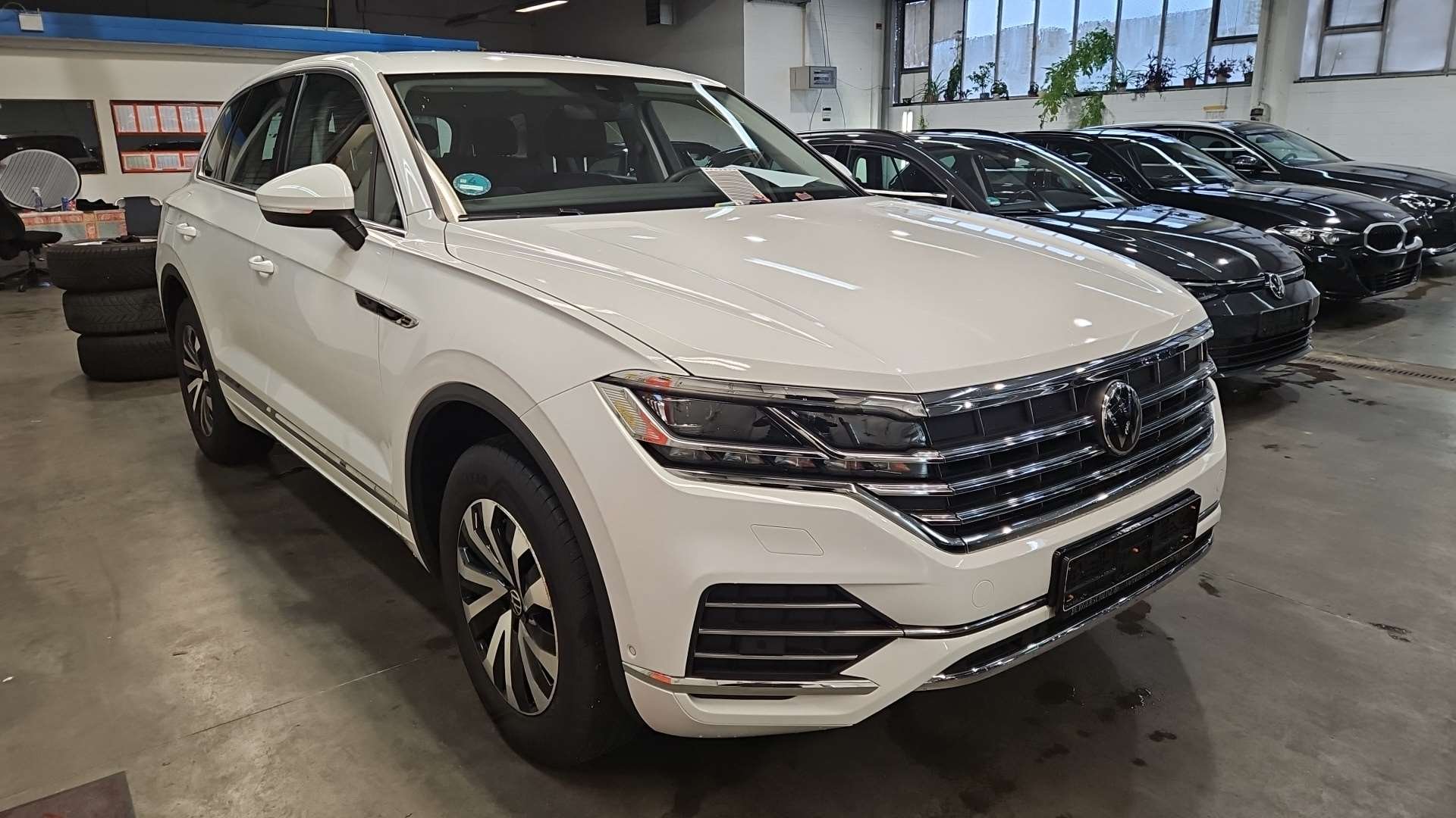 Volkswagen Touareg 3.0 TDI Elegance - 4Motion - Diesel - Automatic - 231 hp - 103.734 km Elegance