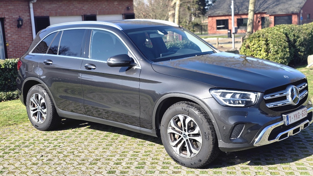 Mercedes-Benz GLC 200d - Diesel - Automatic - 163 hp - 121.413 km 