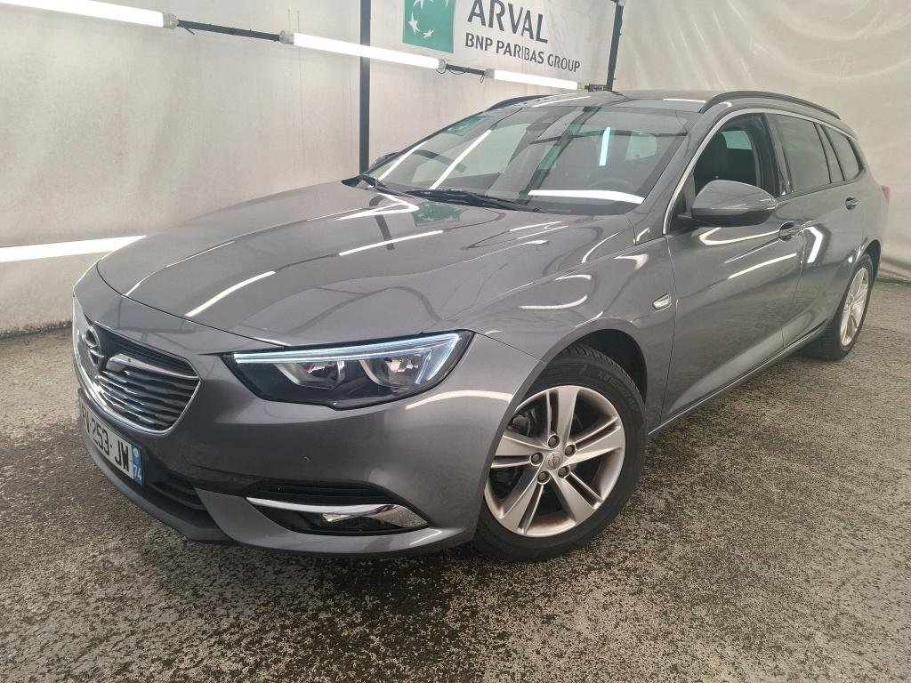 Opel Insignia Sports Tourer 1.6 CDTI Business Elegance - Diesel - Automatic - 136 hp - 145.575 km