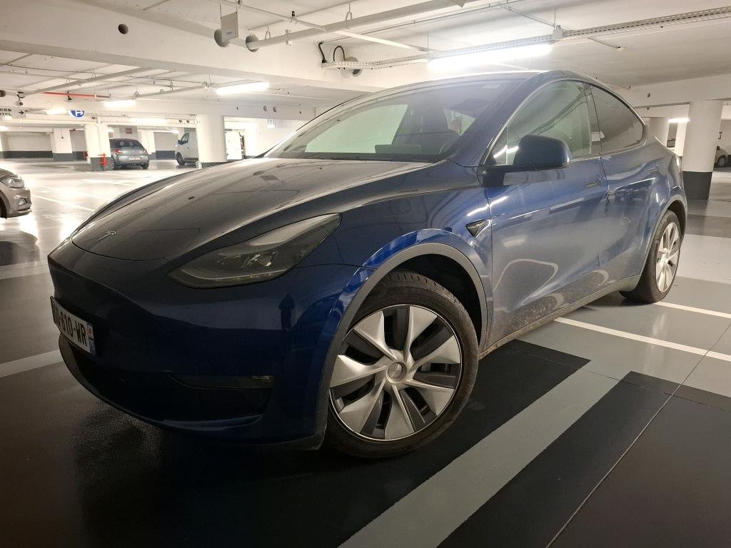 Tesla Model Y - Dual Motor - Electric - Automatic - 514 hp - 46.093 km