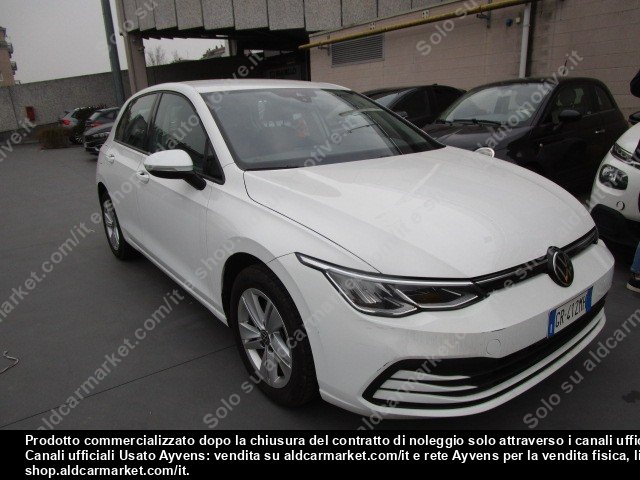 Volkswagen Golf 1.0 eTSI Life - Hybrid - Automatic - 110 hp - 32.303 km Life