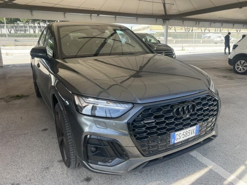 Audi Q5 Sportback 2.0 TDI S Line - Quattro - Diesel - Automatic - 204 hp - 22.024 km S Line