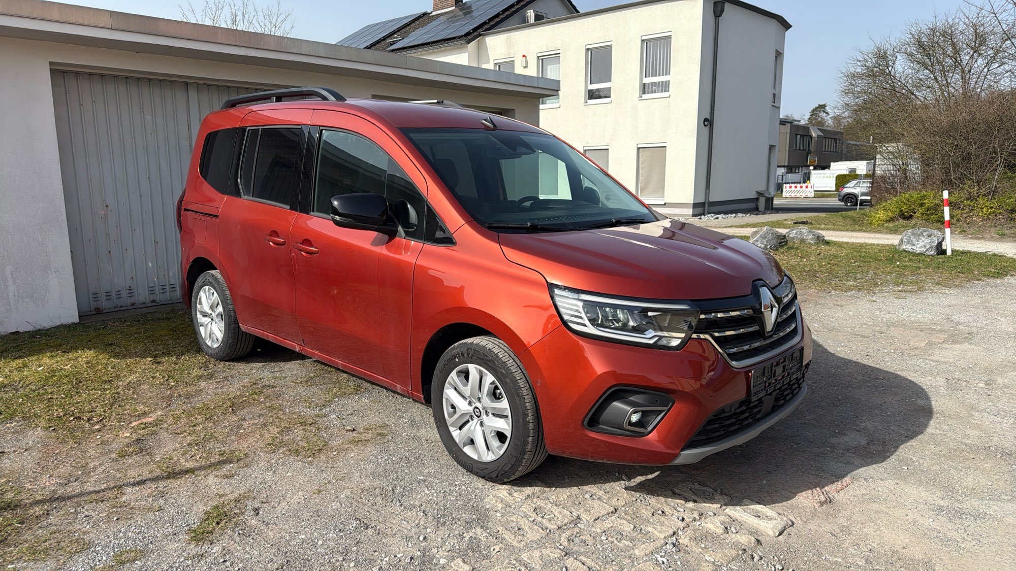 Renault Kangoo 1.3 TCe Techno - Petrol - Automatic - 96 hp - 24 km Techno