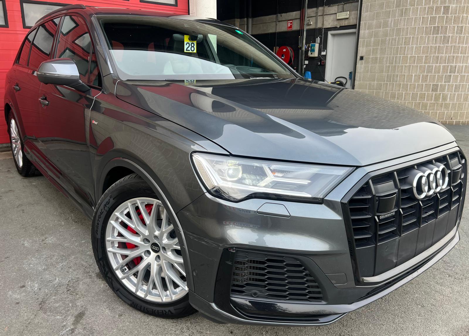 Audi Q7 55 TFSIe S Line - Quattro - Hybrid - Automatic - 340 hp - 146.972 km S Line