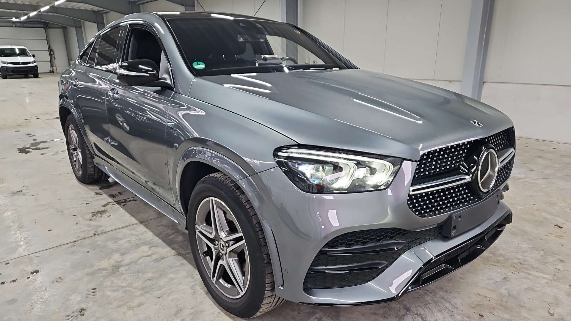 Mercedes-Benz GLE Coupé 350de Exclusive - 4-Matic - Hybrid - Automatic - 194 hp - 120.564 km Exclusive